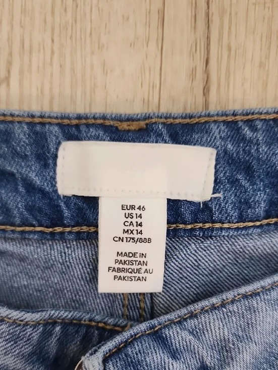 H&M Light Blue Women's Jeans - Picture 2 of 9